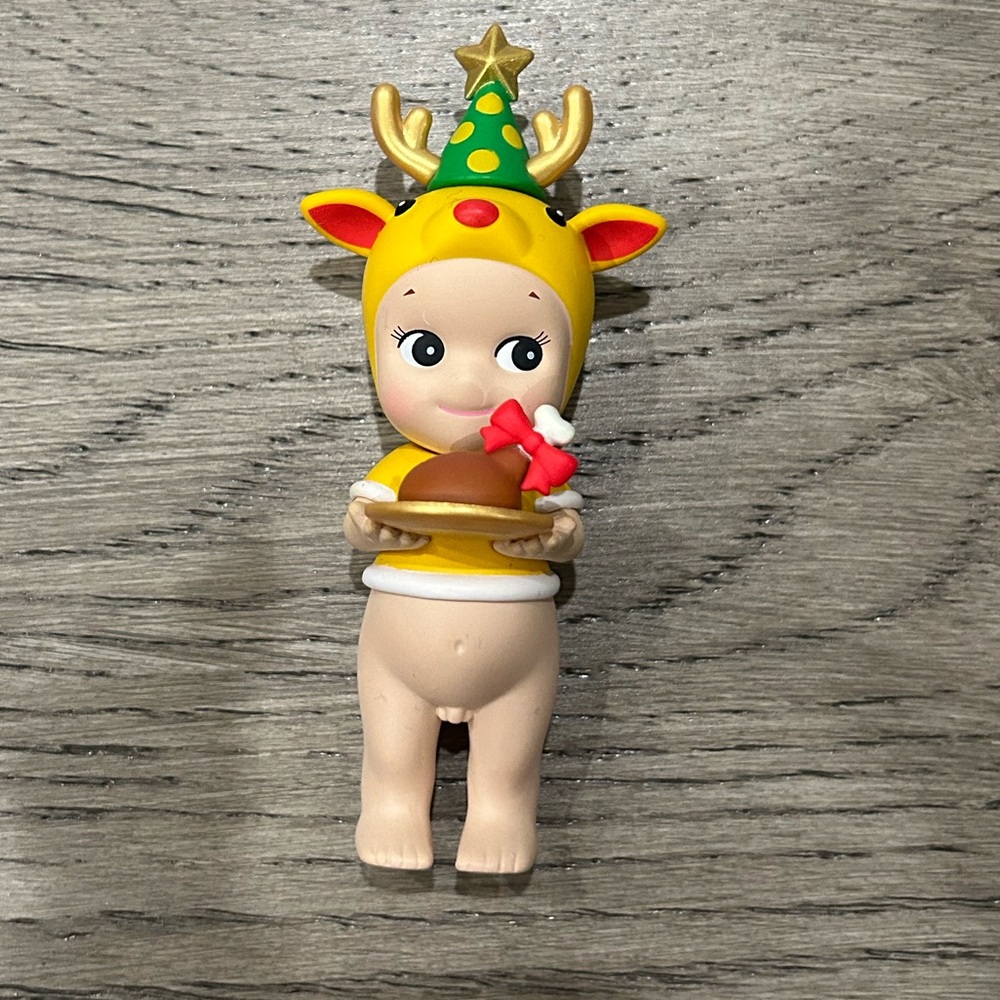 Sonny angel Christmas dinner series reindeer 🤎